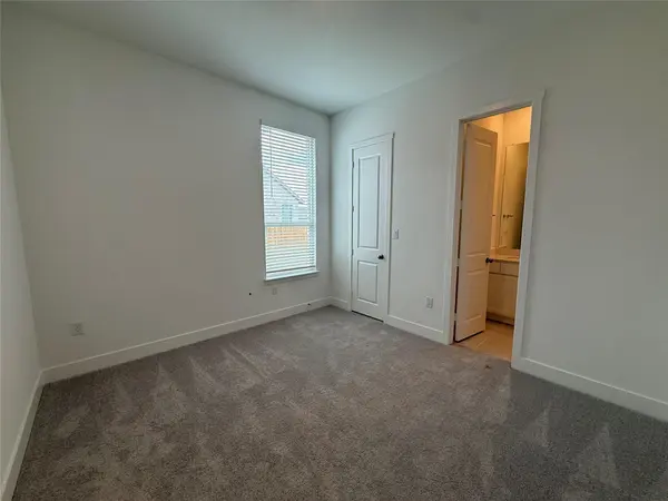 507 Corniche CIR, Hutto, TX 78634