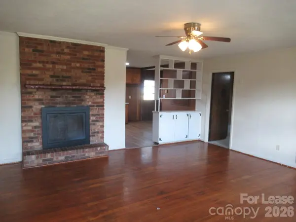 2084 Shuford RD, Lincolnton, NC 28092