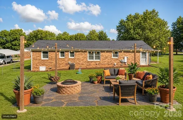 5111 Hawthorne LN, Shelby, NC 28152