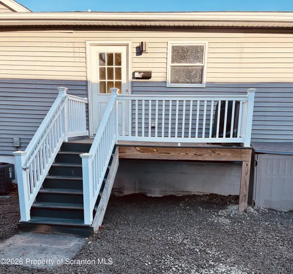 3709 Laurel AVE #Rear 2nd Floor, Moosic, PA 18507