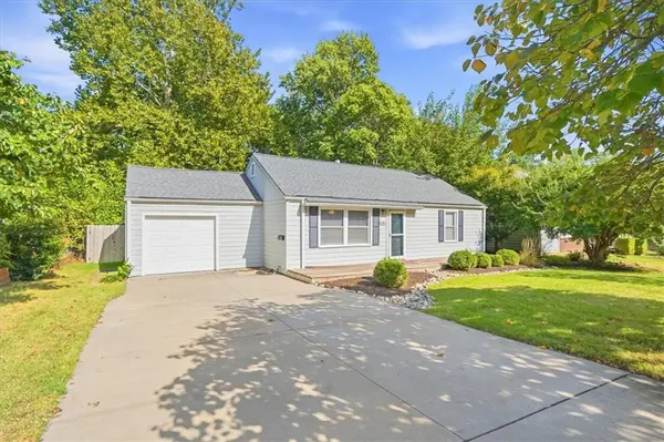 5051 Buena Vista ST, Roeland Park, KS 66205