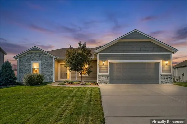 1411 N 3rd ST #E, Louisburg, KS 66053