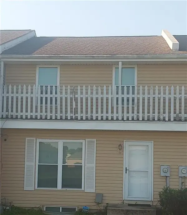 6508 E 128th ST, Grandview, MO 64030