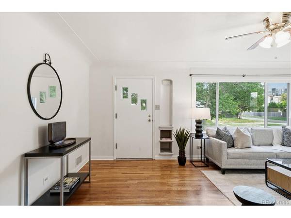 2285 S Williams, Denver, CO 80210