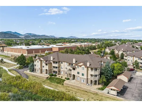9568 W San Juan #201, Littleton, CO 80128