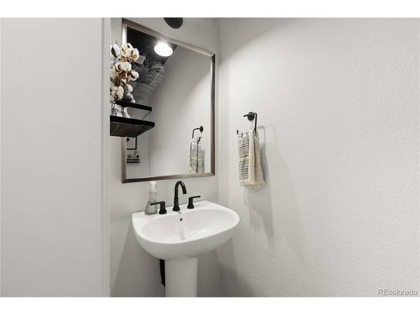6538 Cumbre Vista, Colorado Springs, CO 80924