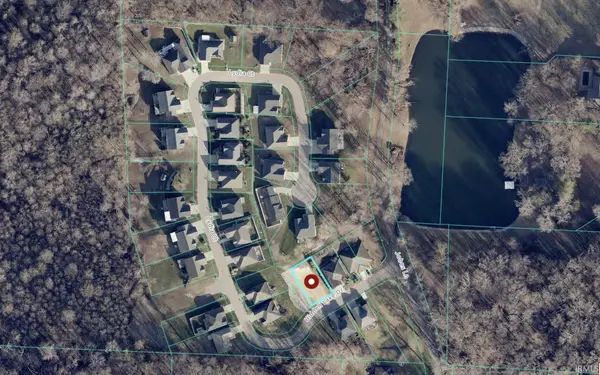 5131 Hidden Lake DR, Evansville, IN 47712