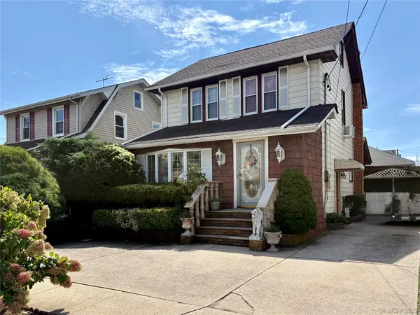 26 E Oxford ST, Valley Stream, NY 11580