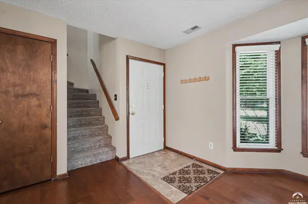 332 Pleasant ST, Lawrence, KS 66044