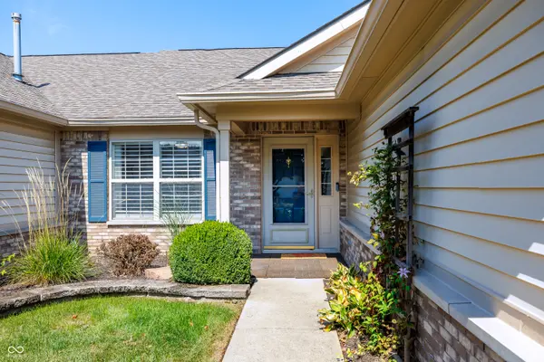1126 Nanwich CT, Indianapolis, IN 46217