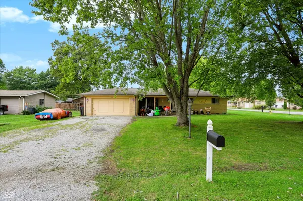 166 Altum CT, Bargersville, IN 46106
