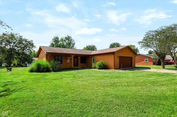 13291 E Stephen DR, Elizabethtown, IN 47232