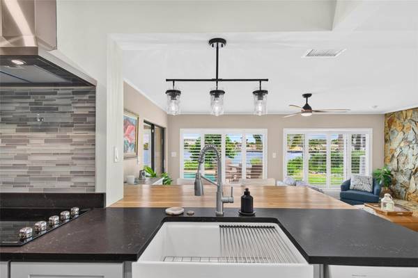 53 DOLPHIN DR, Treasure Island, FL, 33706 photo 20