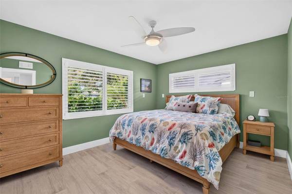 53 DOLPHIN DR, Treasure Island, FL, 33706 photo 29