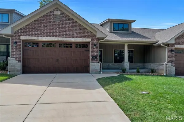 111 Stone Ledge DR, St Clair, MO 63077