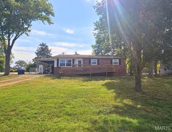 1002 Terrace DR, Festus, MO 63028
