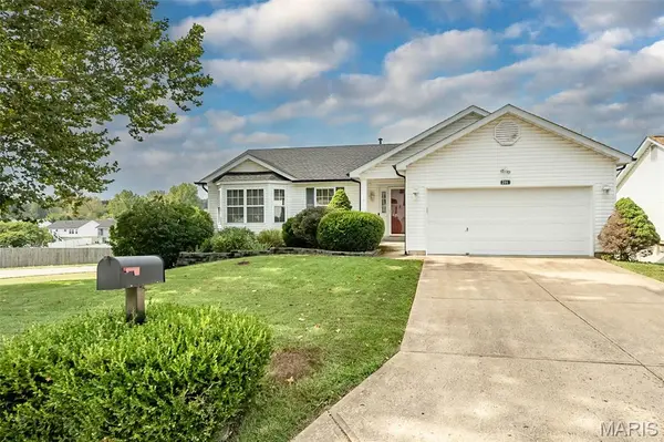 204 Pebble Creek CT, Imperial, MO 63052