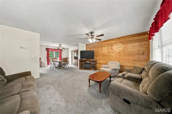 300 Greentree RD, Rolla, MO 65401