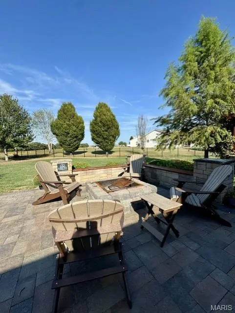 72 Matt Joyce CT, Warrenton, MO 63383