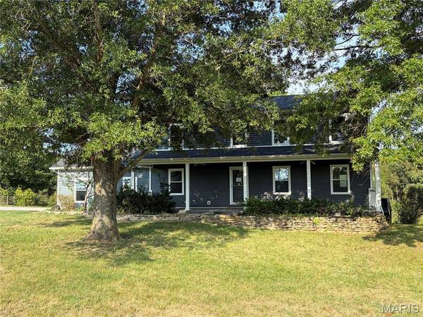 2161 Young RD, Pacific, MO 63069