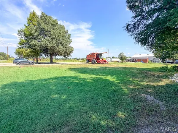 672 County Highway 707, New Madrid, MO 63869