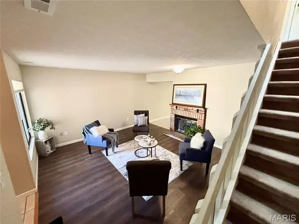 900 Westwood RD, Maryville, IL 62062
