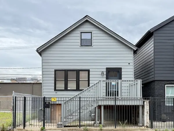 1933 W GRAND AVE #HOUSE, Chicago, IL 60622