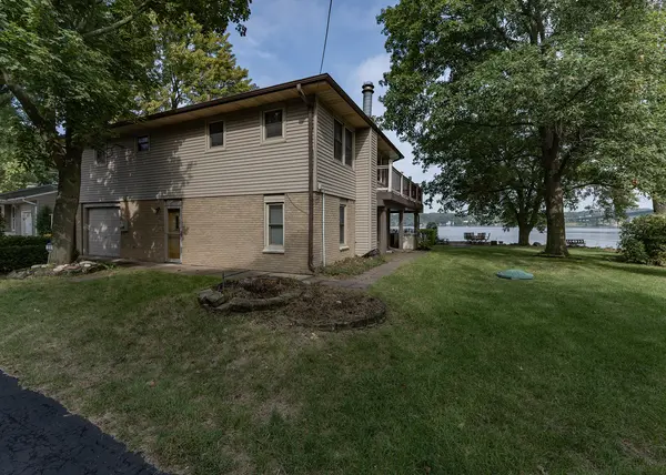 18223 Route 84 N, East Moline, IL 61244