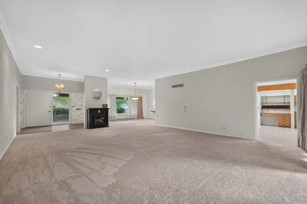 100 Forsythe LN, Dekalb, IL 60115