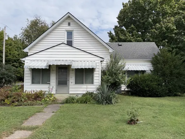 211 N Seminary ST, Downs, IL 61736
