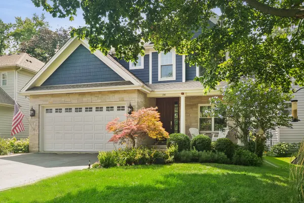 730 Highland AVE, Barrington, IL 60010