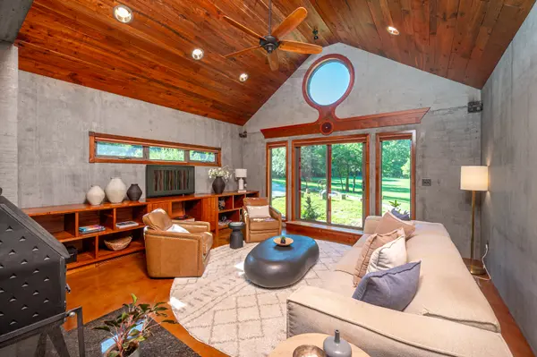 319 Wrights WAY, Pittsboro, NC 27312