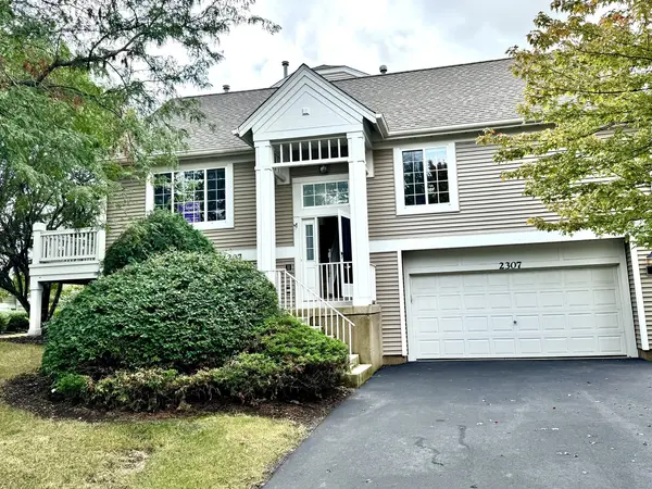 2307 Twilight DR #2307, Aurora, IL 60503