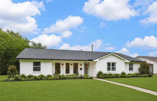 2503 Stoney Brook DR, Houston, TX 77063