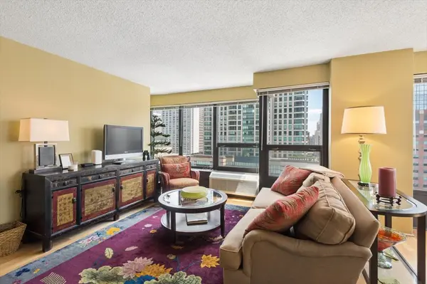 30 E Huron ST #2402, Chicago, IL 60611