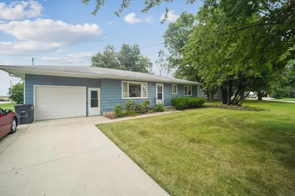 2222 15th AVE, Eldora, IA 50627