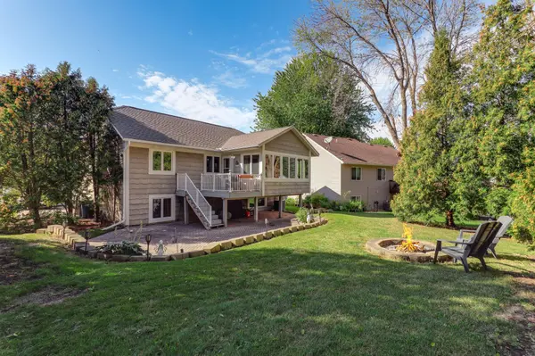 1235 Spring Hill RD, Waconia, MN 55387