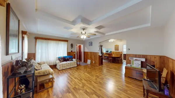 416 1st ST SW, New Richland, MN 56072