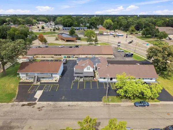 1418 S Oak AVE, Owatonna, MN 55060