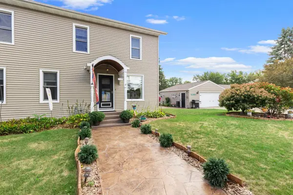 702 S 6th ST, Lake City, MN 55041