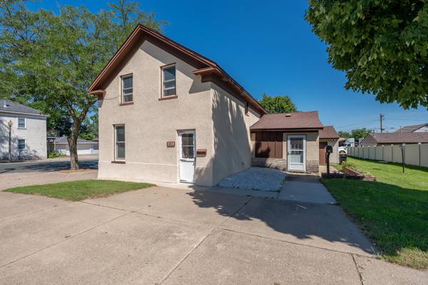 239 3rd AVE W, Shakopee, MN 55379