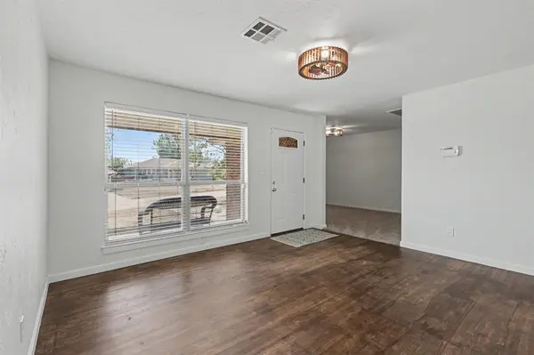 47 E 14th ST, Edmond, OK 73034