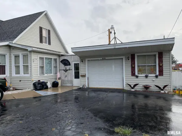 153 N 4TH AVE, Canton, IL 61520