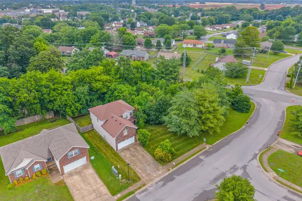 1801 Jackie Lorraine Dr, Clarksville, TN 37042