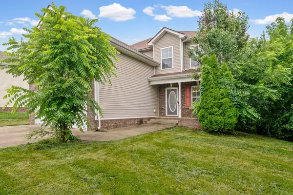 1801 Jackie Lorraine Dr, Clarksville, TN 37042