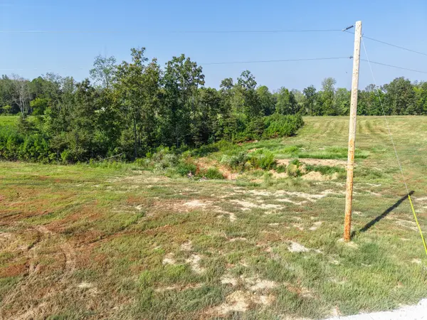 0 Bear Dr, Loretto, TN 38469
