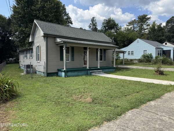 409 W Wheeler St, Rockwood, TN 37854