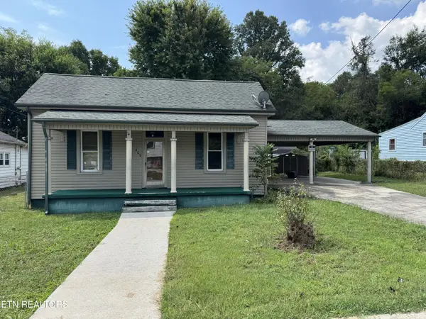 409 W Wheeler St, Rockwood, TN 37854