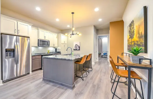 2143 24th Avenue #N, Nashville, TN 37208