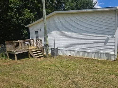 233 Sunnyfield Ln, Camden, TN 38320